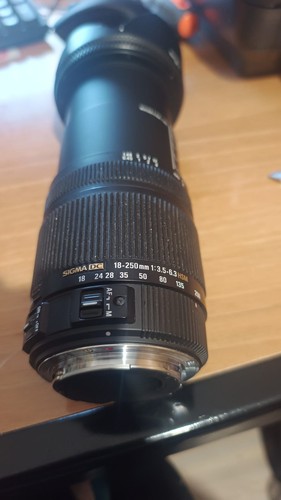 Sigma 250mm 6 3 dc - 18-250mm, f/3.5-6.3