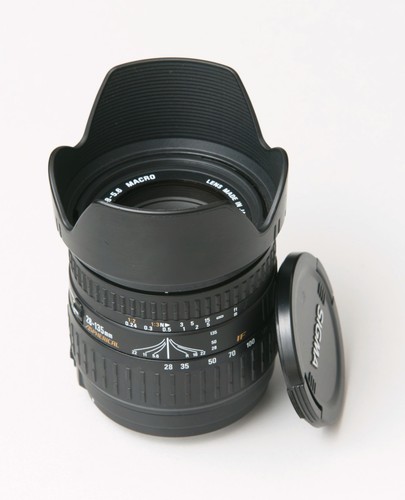 Sigma zoom 135 - zoom, 28-135