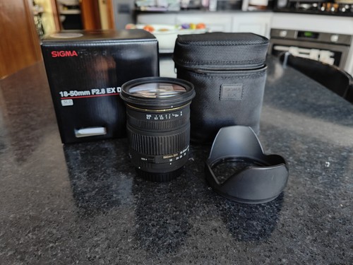 Sigma 50mm ex - 18-50mm, zoom